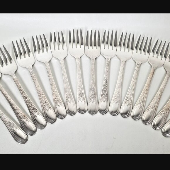 Vintage Wallace Bros. Fortune Salad/Dessert Forks – Set of 15 Silverplate - Picture 2 of 5